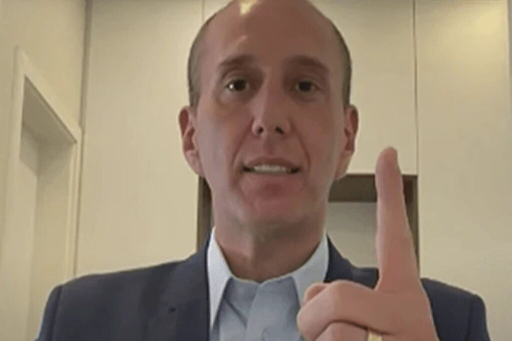 Foto: ReproduçãoPor: AKI1 no dia 14 de maio de 2025